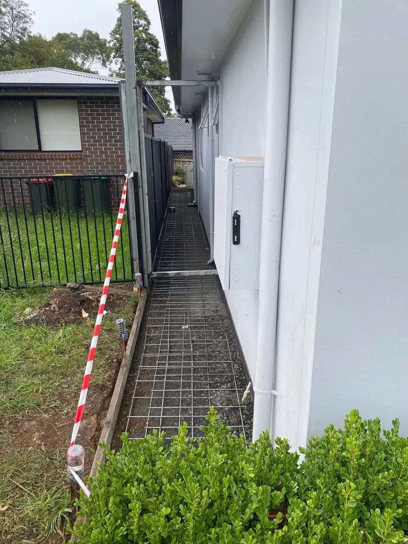 Side path reinforced — Mesh laid, before the pour